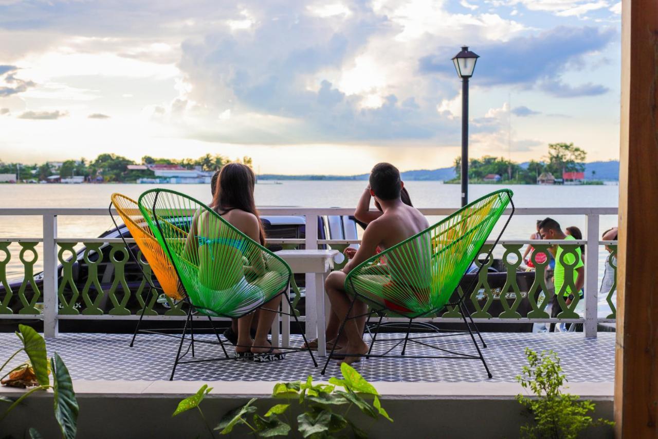 Hotel Peten Express Флорес Екстериор снимка