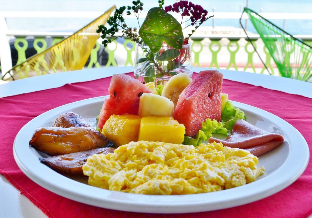 Hotel Peten Express Флорес Екстериор снимка